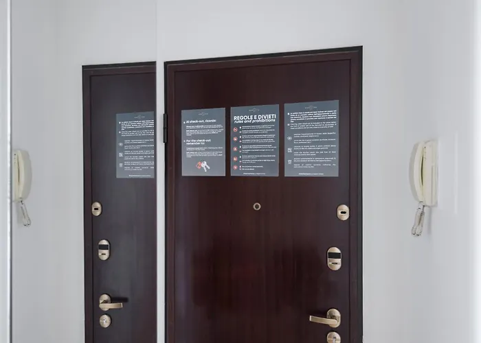 Easylife - - Lecco 11 P1 - Porta Venezia Apartment Milan